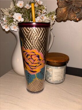 Gold quilted rose Starbucks tumbler